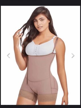 Delie Taupe High-Waist Shaping Bodysuit with Lace Hem